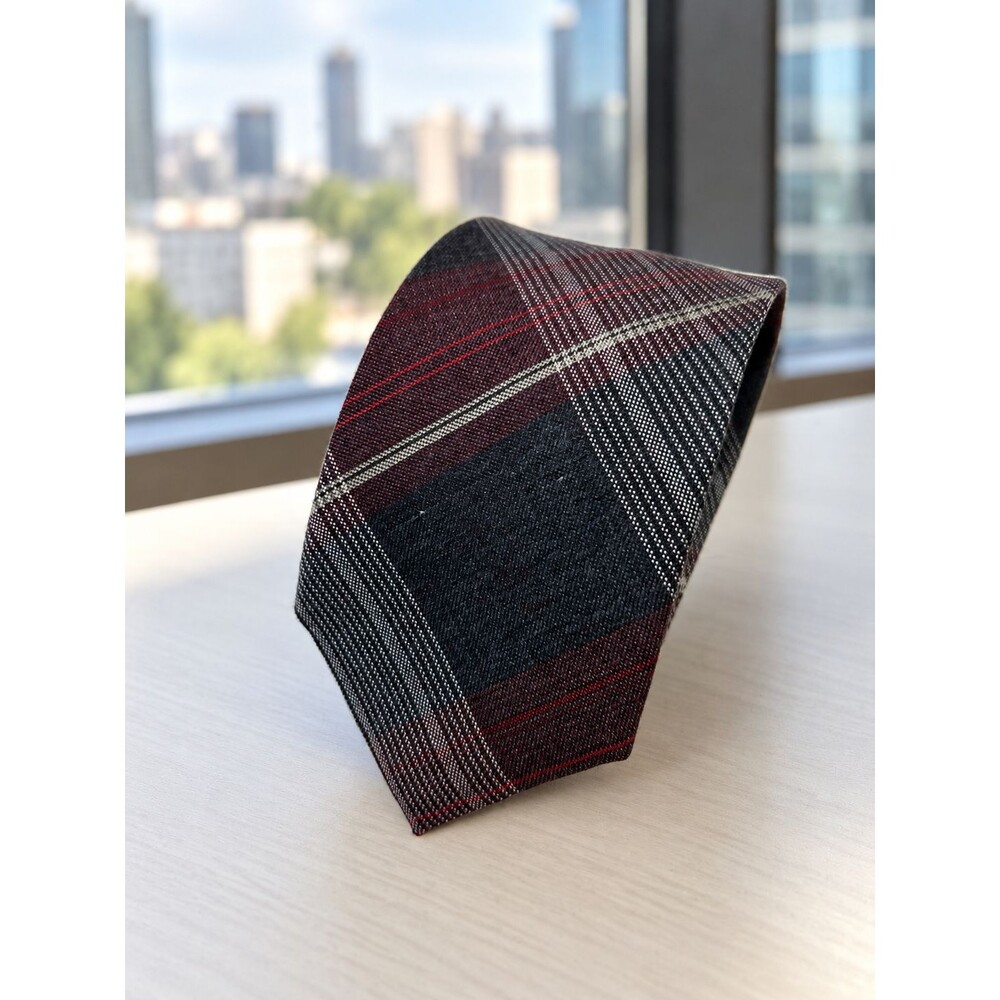 Kenneth Cole Reaction Plaid Tie Burgundy Gray Black 3” Slim Necktie NWT